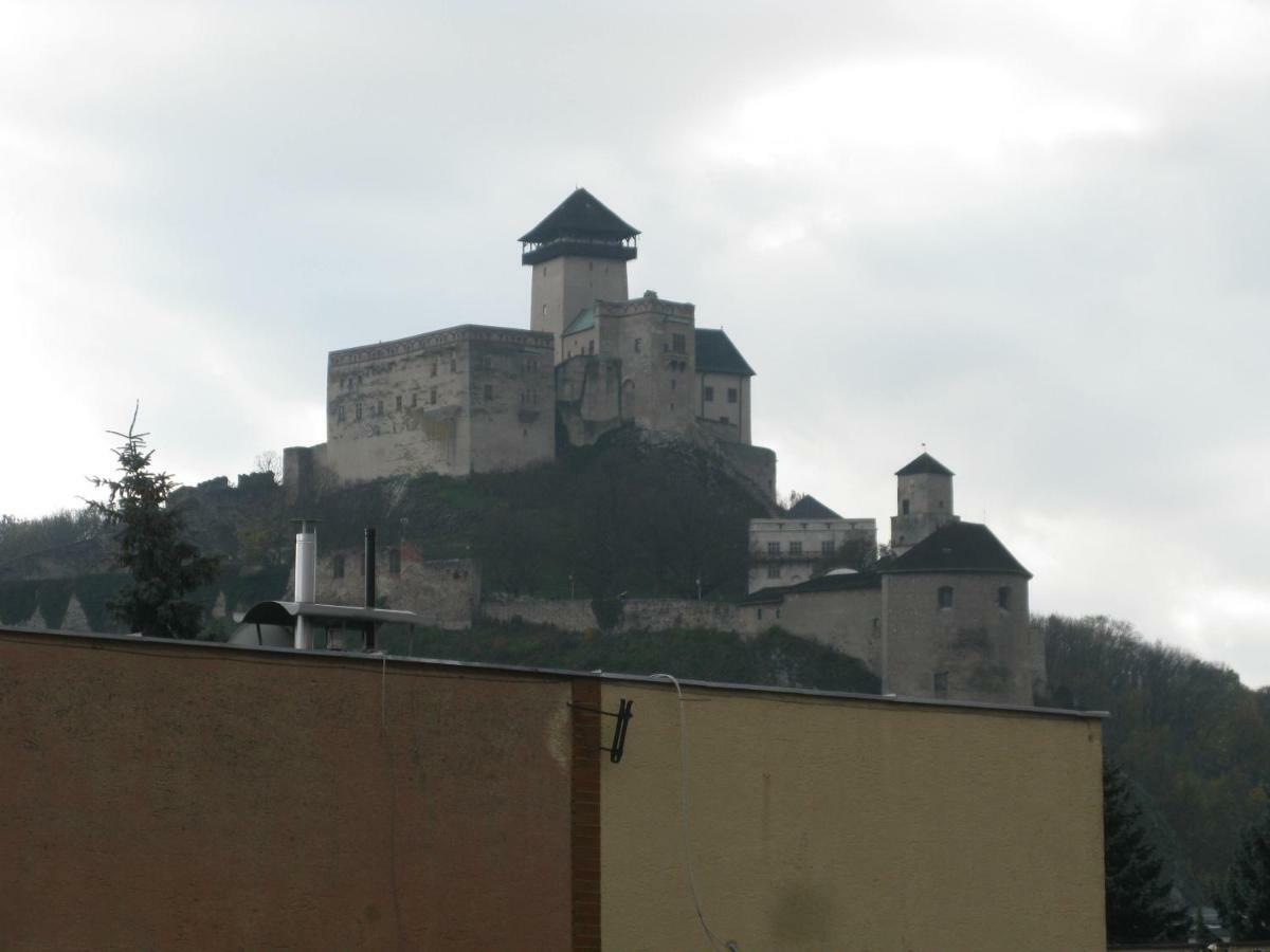 Privat Na Sihoti 1 Διαμέρισμα Trenčín Εξωτερικό φωτογραφία